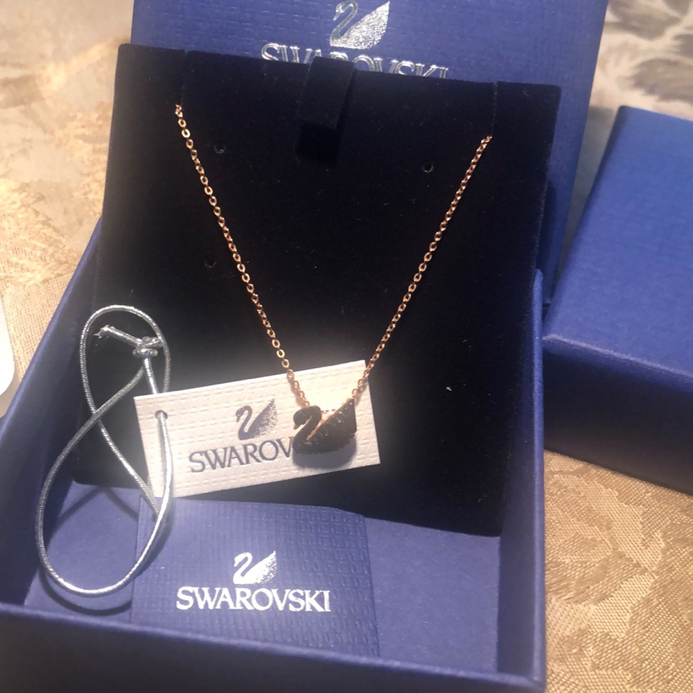 Swarovski black swan pendant 7” with elegant 2” white swan charm drop NIB